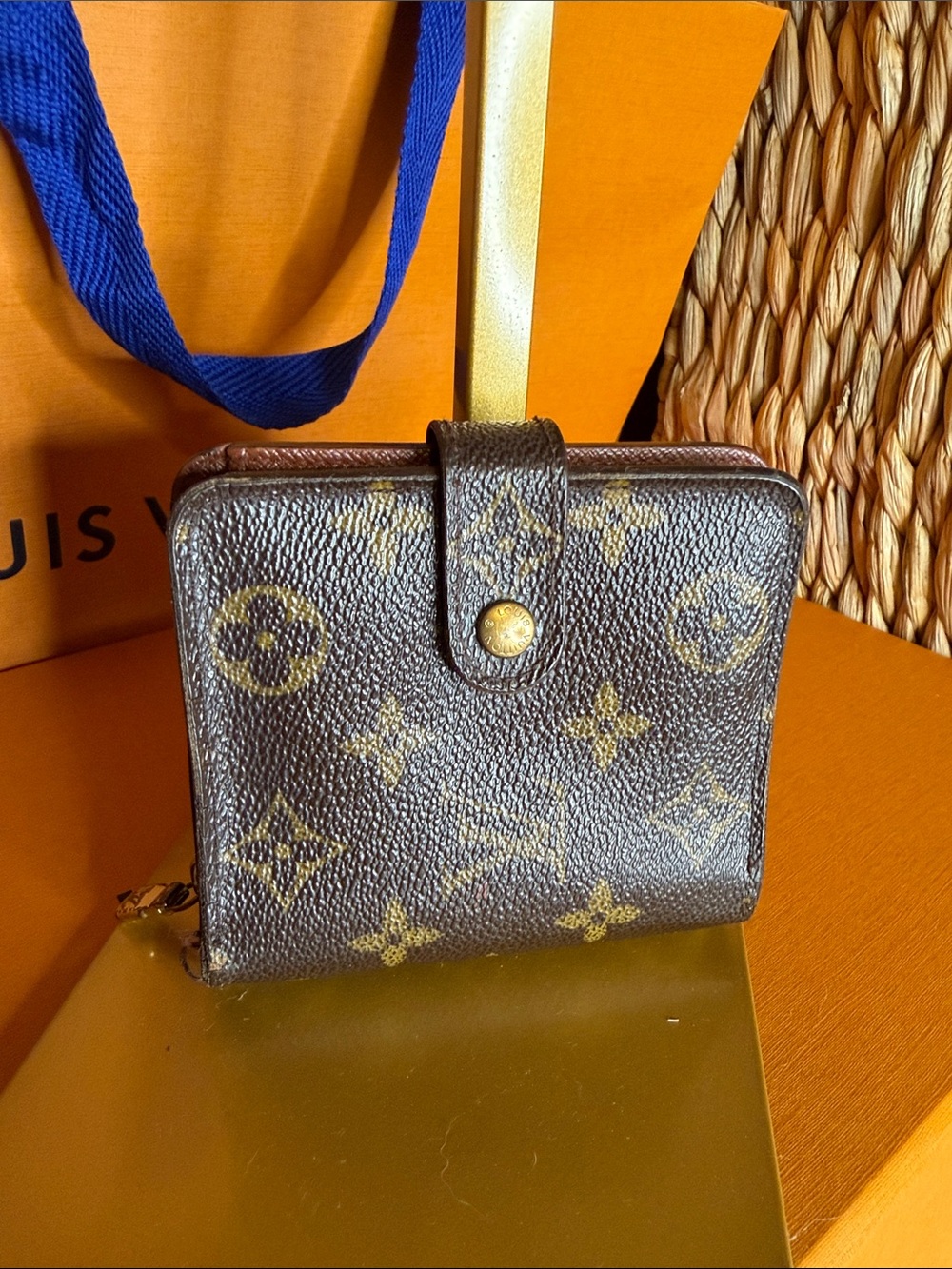 Louis Vuitton Monogram Compact Wallet - Brown/Gold Monogram